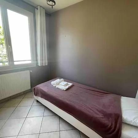 Maison Familiale A - Paris